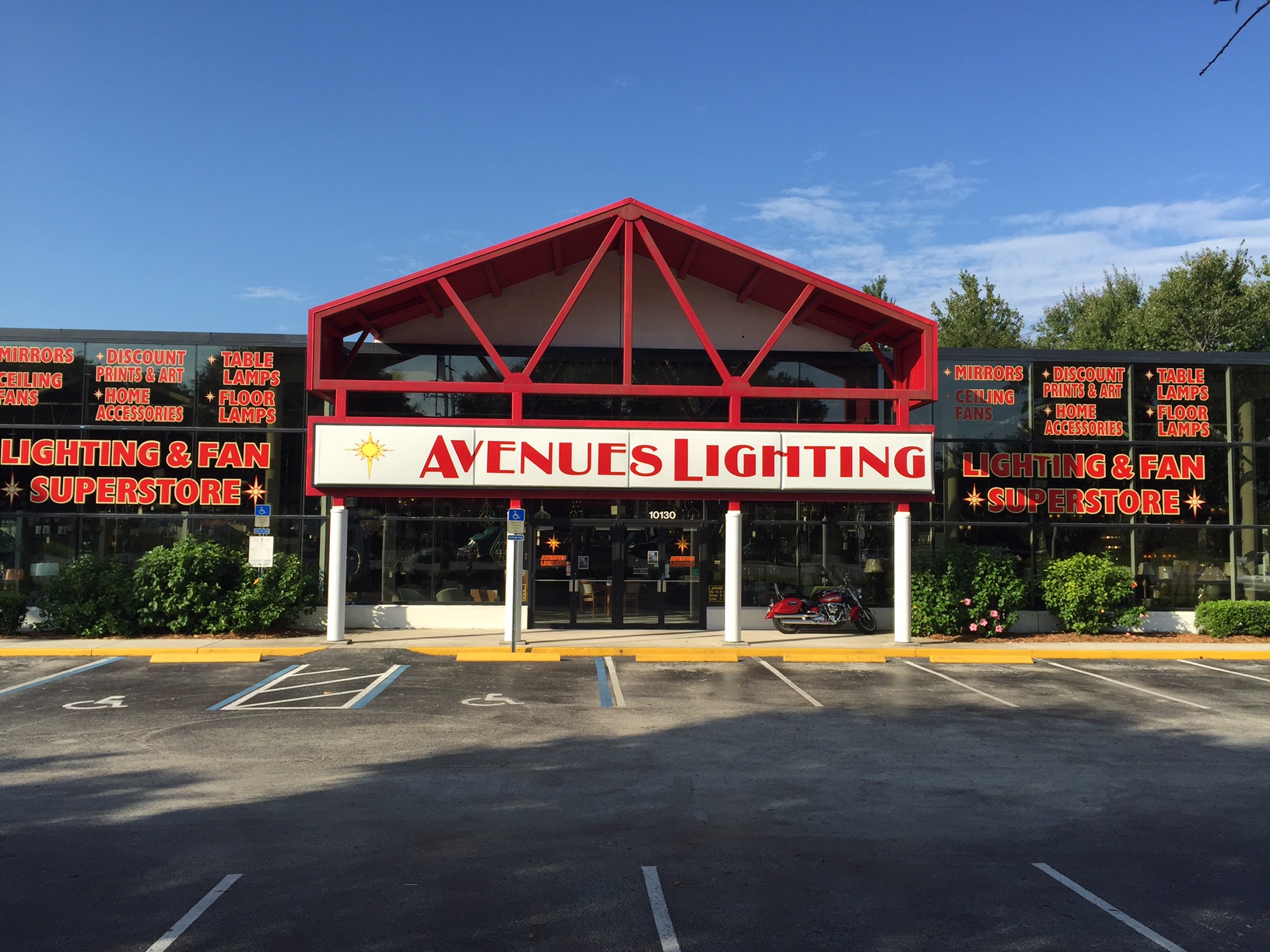Avenues Lighting & Decor Showroom of the Year