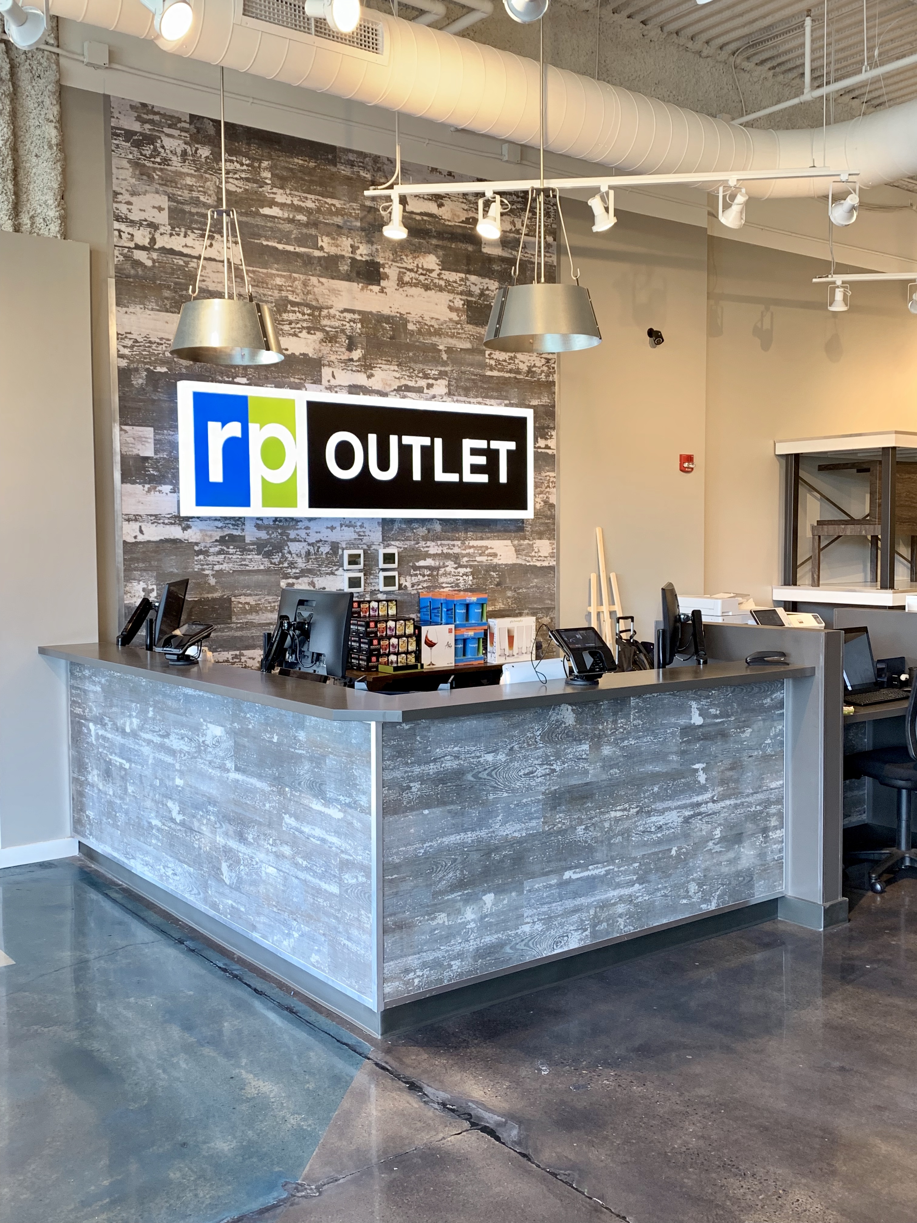 RP Outlet