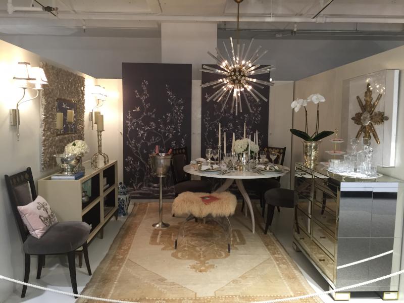 First lady Jackie Kennedy and her sister Lee Radziwill inspired designer Betsey Mosby of Betsey Mosby Interiors. The mix of Kennedy's classic traditional style and Radziwill's trendsetting produce a vignette that evokes the Camelot era of the 1960s.